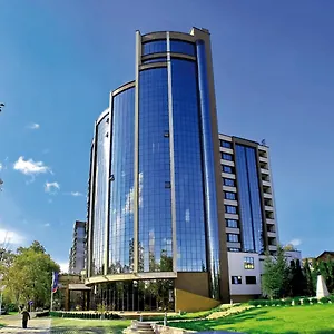 Rosslyn Dimyat 4* וארנה