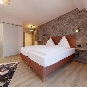*** Hotel - Weinbar Fahr Away Deutschland